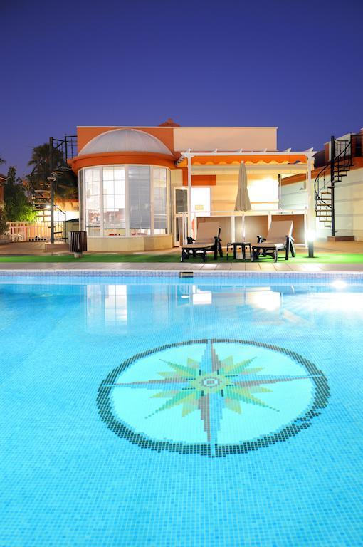 מספאלומס Siesta Suites מראה חיצוני תמונה