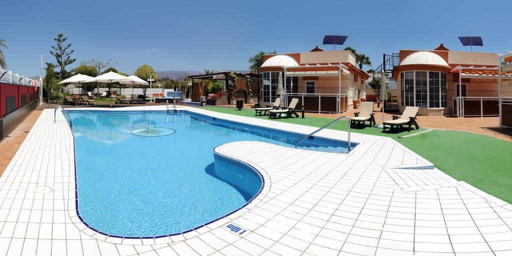 מספאלומס Siesta Suites מראה חיצוני תמונה